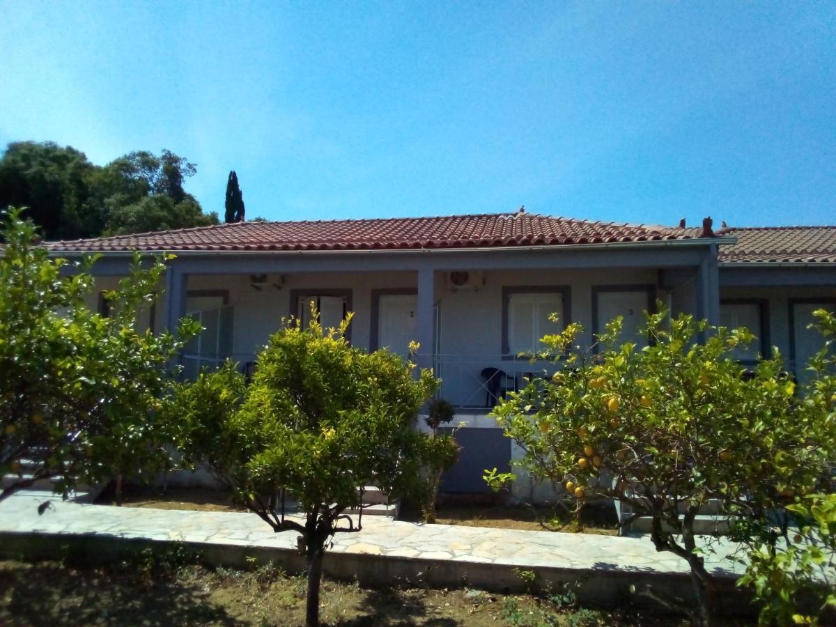 Panorama Rooms Kastro-Kyllini Bagian luar foto