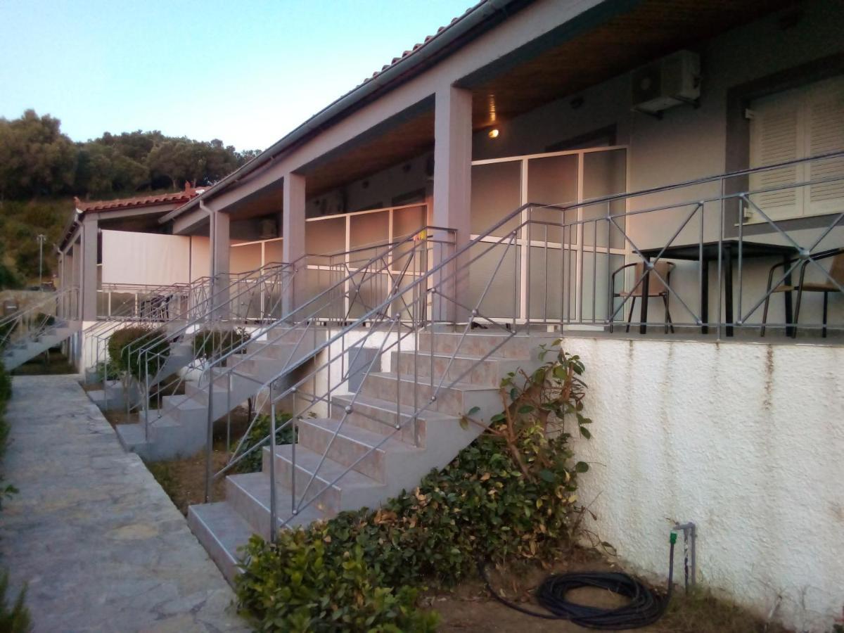 Panorama Rooms Kastro-Kyllini Bagian luar foto