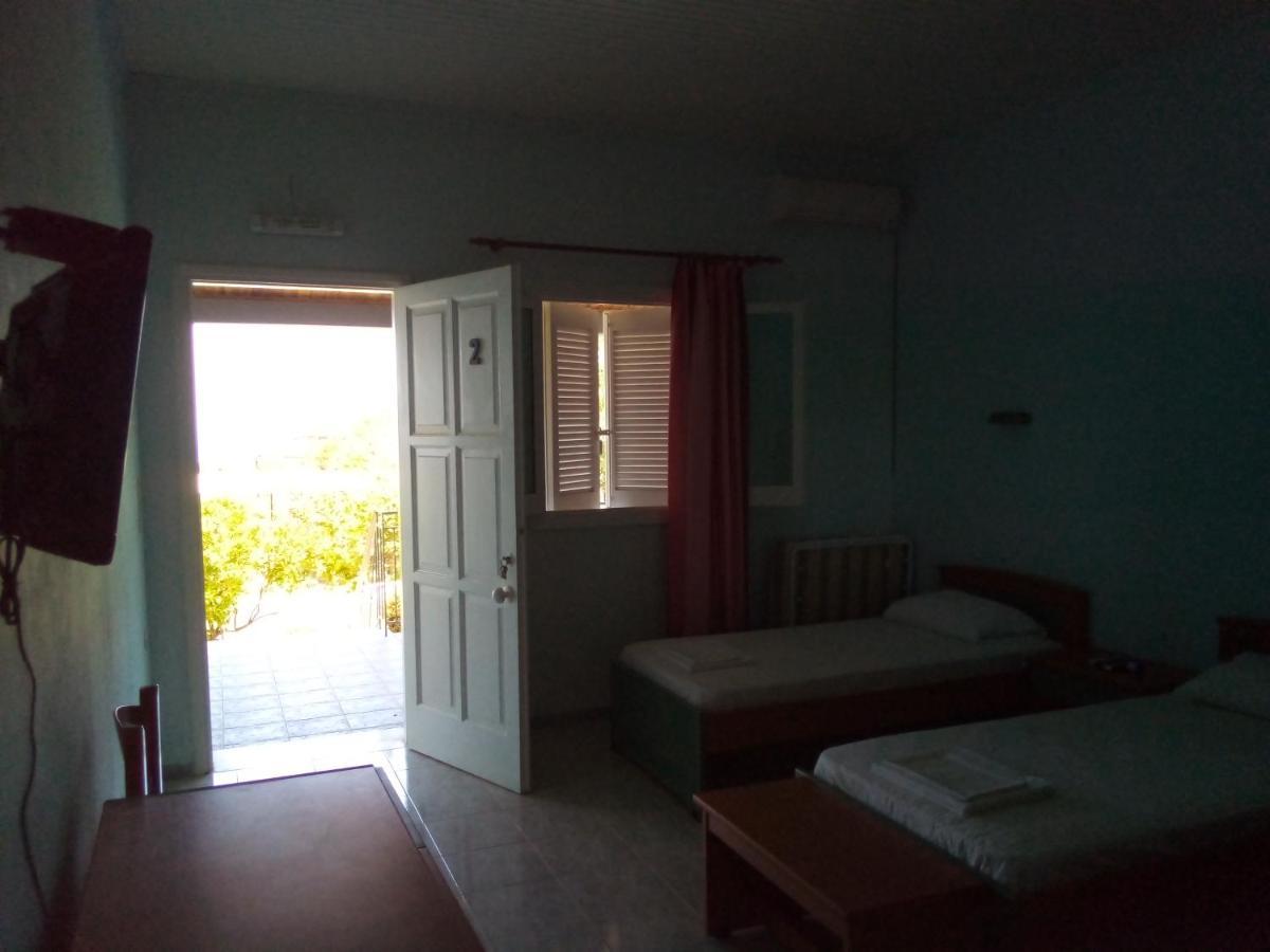 Panorama Rooms Kastro-Kyllini Bagian luar foto