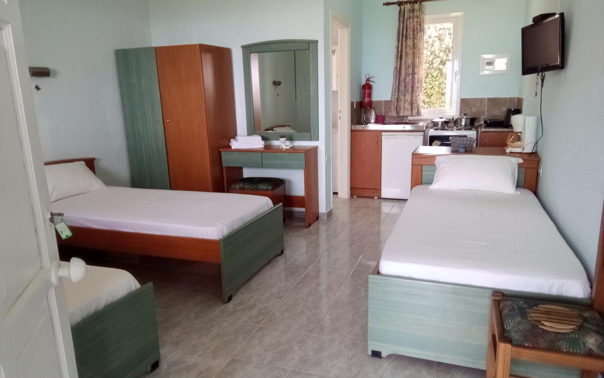 Panorama Rooms Kastro-Kyllini Bagian luar foto